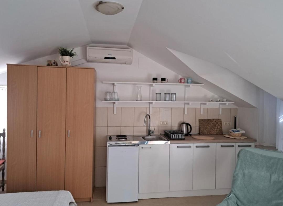 Guesthouse Ursic Selca  Bagian luar foto